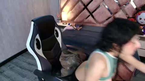 Snapshot of babyyrasta666 chatting on October 16, 2025, 3:51 am BABY RASTA DANN online show from October 16, 2025, 3:51 am