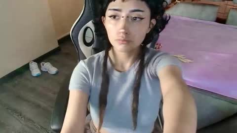 Snapshot of babyyrasta666 chatting on December 5, 2025, 3:48 am BABY RASTA DANN online show from December 5, 2025, 3:48 am