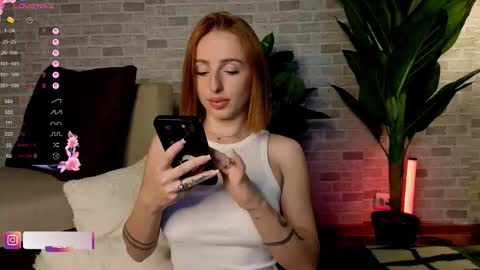 BabyyyLuna online show from September 11, 2025, 2:11 am