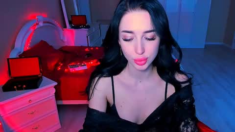 Snapshot of bad_desire chatting on December 19, 2024, 9:40 am Miss Desire...do you remember online show from December 19, 2024, 9:40 am