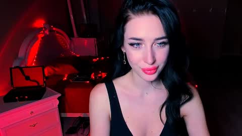 Snapshot of bad_desire chatting on December 21, 2024, 4:14 pm Miss Desire...do you remember online show from December 21, 2024, 4:14 pm
