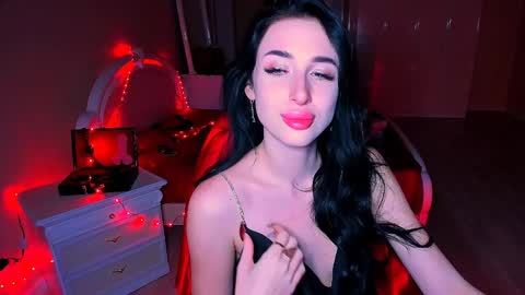 Snapshot of bad_desire chatting on January 14, 2025, 1:28 pm Miss Desire...do you remember online show from January 14, 2025, 1:28 pm