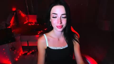 Snapshot of bad_desire chatting on September 17, 2025, 4:19 pm Miss Desire...do you remember online show from September 17, 2025, 4:19 pm