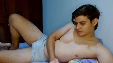 Snapshot of badbunny_69_ chatting on October 25, 2025, 5:04 am badbunny_69_ online show from October 25, 2025, 5:04 am