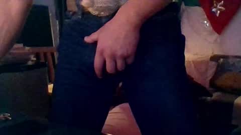 Mexican livin Off the Wall online show from December 31, 2024, 2:47 pm