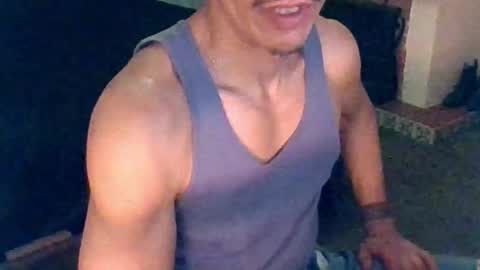 Mexican livin Off the Wall online show from March 9, 2025, 2:29 am