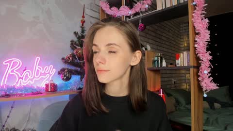 Snapshot of baenova chatting on December 28, 2024, 11:05 pm Molly links in bio online show from December 28, 2024, 11:05 pm