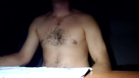 Snapshot of baiat_frumusel chatting on December 19, 2024, 11:35 pm baiat_frumusel online show from December 19, 2024, 11:35 pm