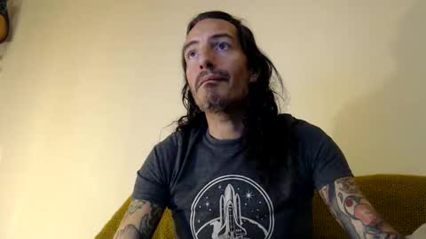 Bailey online show from September 12, 2025, 11:37 pm