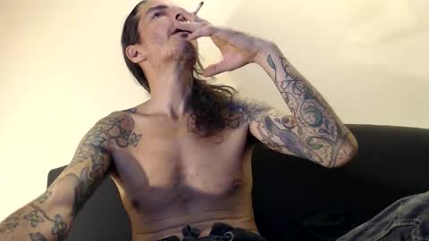 Bailey online show from October 21, 2025, 12:33 am