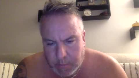 Snapshot of banana5289 chatting on December 28, 2024, 9:42 am banana5289 online show from December 28, 2024, 9:42 am