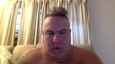 Snapshot of banana5289 chatting on January 31, 2025, 2:07 pm banana5289 online show from January 31, 2025, 2:07 pm