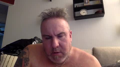 Snapshot of banana5289 chatting on February 7, 2025, 8:10 pm banana5289 online show from February 7, 2025, 8:10 pm