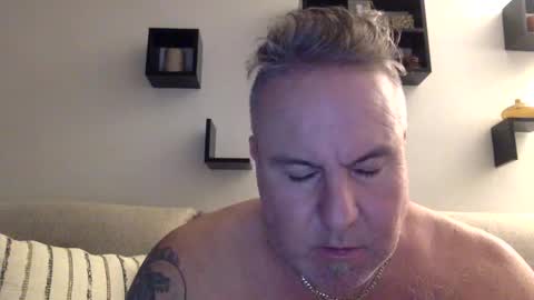 Snapshot of banana5289 chatting on February 11, 2025, 8:42 pm banana5289 online show from February 11, 2025, 8:42 pm