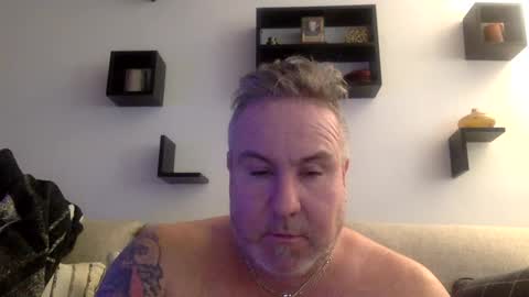 Snapshot of banana5289 chatting on February 14, 2025, 8:15 pm banana5289 online show from February 14, 2025, 8:15 pm