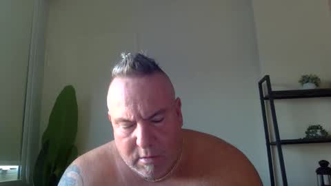 Snapshot of banana5289 chatting on October 17, 2025, 11:46 am banana5289 online show from October 17, 2025, 11:46 am