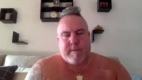 Snapshot of banana5289 chatting on October 27, 2025, 1:04 pm banana5289 online show from October 27, 2025, 1:04 pm