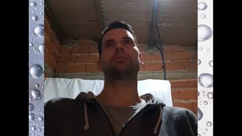 Snapshot of banana_argen_15 chatting on December 8, 2024, 1:35 am Ezequiel online show from December 8, 2024, 1:35 am