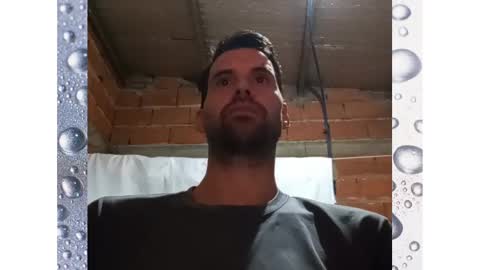 Snapshot of banana_argen_15 chatting on December 16, 2024, 1:31 am Ezequiel online show from December 16, 2024, 1:31 am