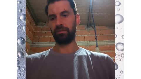 Snapshot of banana_argen_15 chatting on December 27, 2024, 1:32 am Ezequiel online show from December 27, 2024, 1:32 am