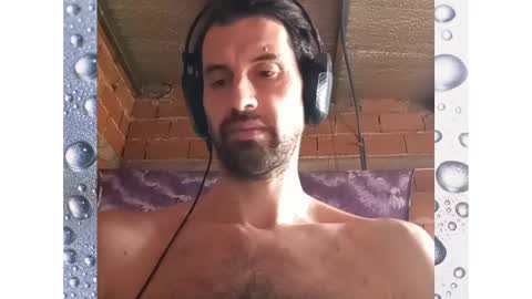 Snapshot of banana_argen_15 chatting on February 3, 2025, 4:52 pm Ezequiel online show from February 3, 2025, 4:52 pm