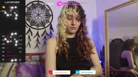 V E R O N I C A online show from February 27, 2025, 4:41 am