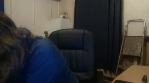 Snapshot of bangintoleather chatting on November 16, 2025, 3:01 am bangintoleather online show from November 16, 2025, 3:01 am