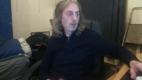 Snapshot of bangintoleather chatting on November 20, 2025, 3:18 am bangintoleather online show from November 20, 2025, 3:18 am