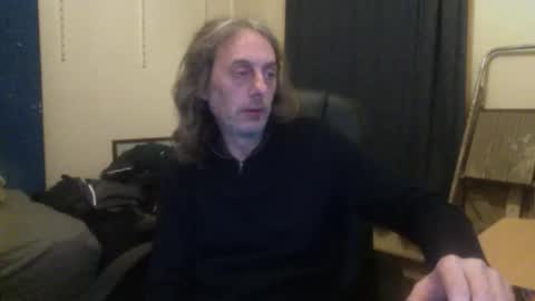 Snapshot of bangintoleather chatting on November 30, 2025, 3:10 am bangintoleather online show from November 30, 2025, 3:10 am