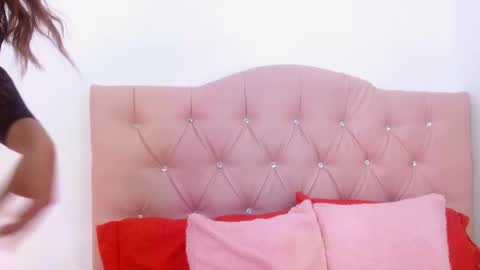 barbara_baker_ online show from October 31, 2025, 3:18 am