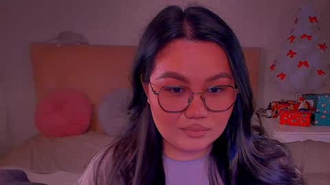 Barbie Kim online show from February 2, 2025, 5:04 pm