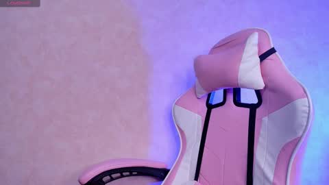 barbara_dennis online show from January 4, 2025, 11:06 pm