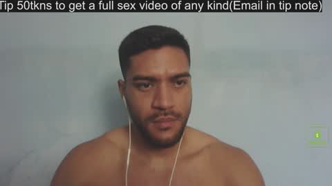 Ruben-Mei online show from November 23, 2025, 3:12 pm