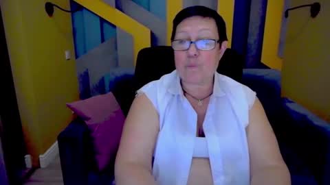 Snapshot of barbaraturners chatting on December 3, 2024, 4:36 am barbaraturners online show from December 3, 2024, 4:36 am