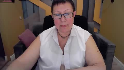 Snapshot of barbaraturners chatting on December 11, 2024, 8:07 pm barbaraturners online show from December 11, 2024, 8:07 pm
