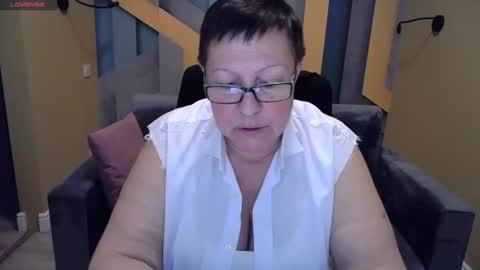 Snapshot of barbaraturners chatting on January 4, 2025, 3:50 am barbaraturners online show from January 4, 2025, 3:50 am