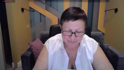 Snapshot of barbaraturners chatting on January 21, 2025, 4:21 am barbaraturners online show from January 21, 2025, 4:21 am