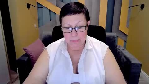 Snapshot of barbaraturners chatting on February 11, 2025, 1:20 am barbaraturners online show from February 11, 2025, 1:20 am