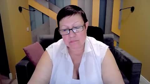 Snapshot of barbaraturners chatting on February 13, 2025, 1:19 am barbaraturners online show from February 13, 2025, 1:19 am