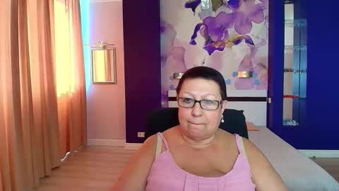 Snapshot of barbaraturners chatting on September 14, 2025, 11:42 am barbaraturners online show from September 14, 2025, 11:42 am