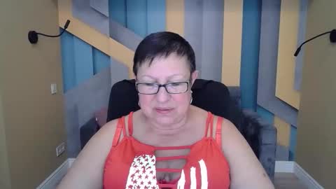Snapshot of barbaraturners chatting on October 8, 2025, 7:00 pm barbaraturners online show from October 8, 2025, 7:00 pm