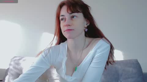 Amina online show from March 6, 2025, 2:29 pm