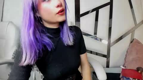 Snapshot of barbieambarx chatting on November 11, 2025, 2:17 pm Barbie online show from November 11, 2025, 2:17 pm