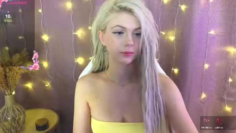Stacy online show from September 25, 2025, 2:04 am
