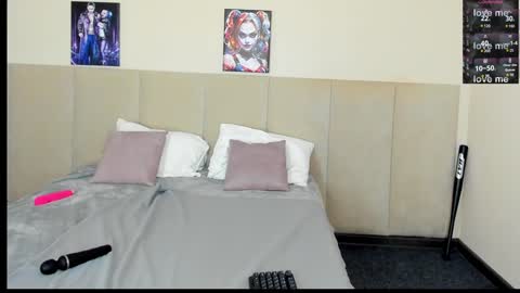 Snapshot of barbiemuscle1 chatting on December 9, 2024, 3:50 am Barbie online show from December 9, 2024, 3:50 am