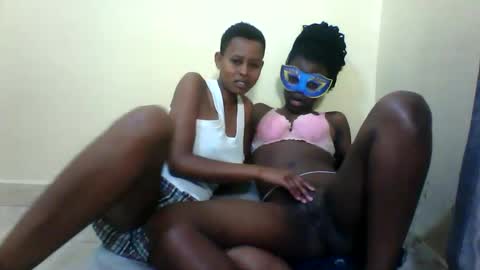 barbies_girles online show from November 21, 2025, 12:43 am