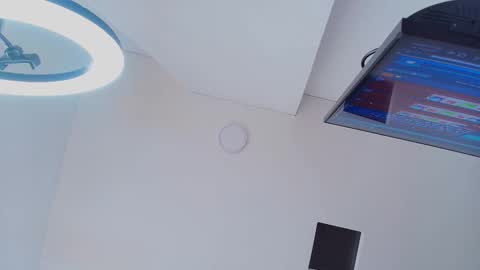 barbiie_98 online show from November 30, 2025, 3:27 pm