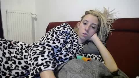 Lena online show from January 19, 2025, 7:37 pm