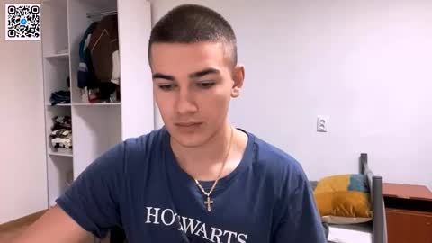 Snapshot of barepulse chatting on December 21, 2025, 9:00 pm Eric online show from December 21, 2025, 9:00 pm