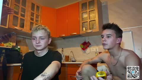 Snapshot of barney_kevin chatting on December 2, 2024, 6:32 pm Fansly  Barney  and Kevin T  online show from December 2, 2024, 6:32 pm